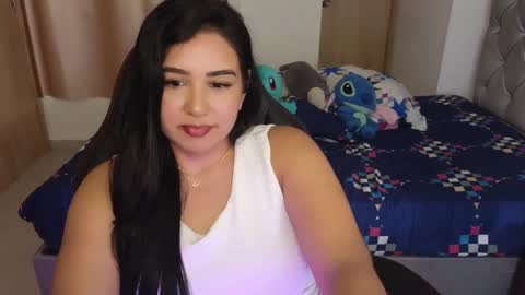 Snapshot of angeleslinda chatting on 03-06-25, 11:31 anastasia online show from 03-06-25, 11:31