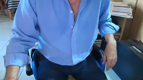 angelgarcia269 online show from 10-31-25, 09:16