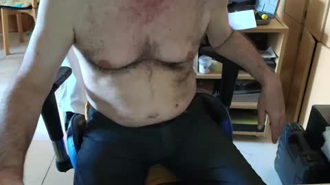 angelgarcia269 online show from 04-17-26, 07:06