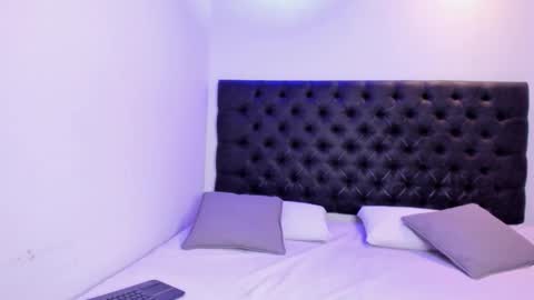 Angeli online show from 09-30-25, 11:04