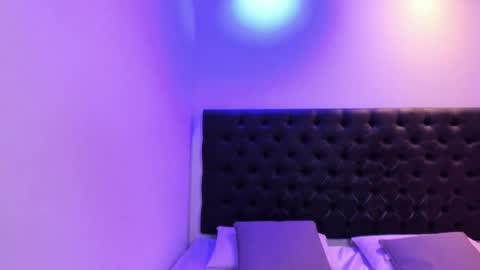 Angeli online show from 11-16-25, 11:05