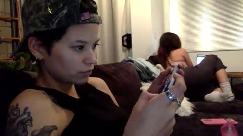 Snapshot of angelia01m chatting on 03-27-26, 04:07 angelia01m online show from 03-27-26, 04:07