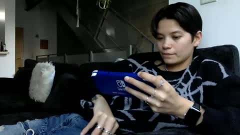 Snapshot of angelia01m chatting on 04-01-26, 12:00 angelia01m online show from 04-01-26, 12:00