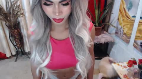 DIVINE ANGEL online show from 01-30-25, 09:25