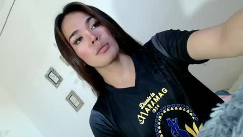 Yhanna online show from 12-04-24, 03:15