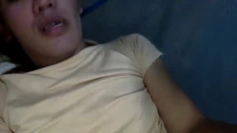 Yhanna online show from 12-29-24, 01:06