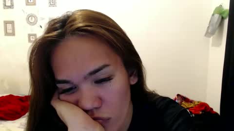 Yhanna online show from 01-20-25, 05:27