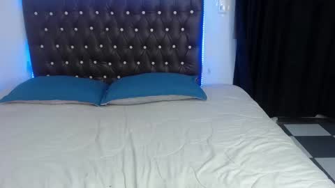 C A L L    M E   A N G E L online show from 10-24-25, 08:49