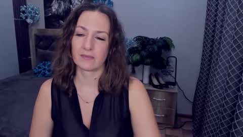 Snapshot of angelicacream chatting on 01-12-26, 07:35 AngelicaCream online show from 01-12-26, 07:35