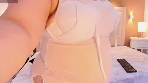 Angelica  online show from 10-25-25, 08:25