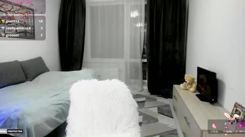 Angelica online show from 03-10-26, 10:48