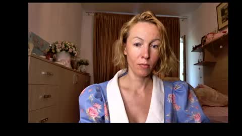 angelicfenix online show from 05-14-26, 11:50
