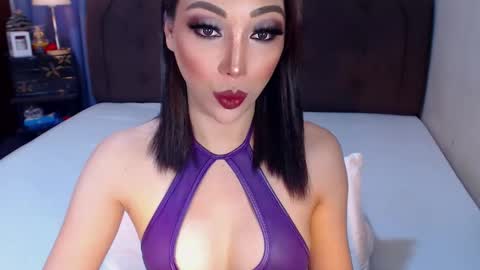 Snapshot of angelicqueents chatting on 03-01-26, 05:31 MS. AMALIA online show from 03-01-26, 05:31