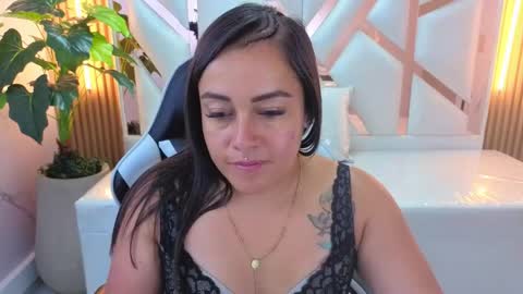 Angelin online show from 05-05-26, 02:25