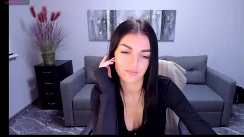 Angelina online show from 12-05-24, 09:39