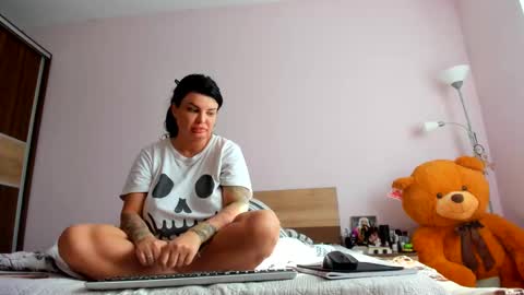 Snapshot of angelinacht chatting on 03-06-25, 08:52 Angelina online show from 03-06-25, 08:52