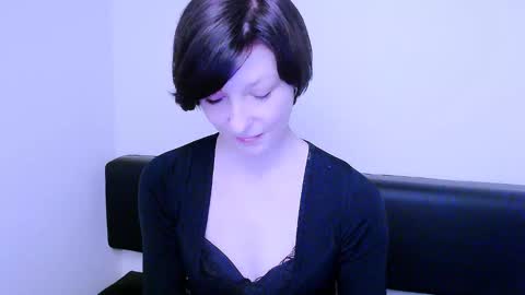 Angelina online show from 01-29-25, 10:48