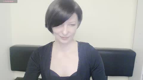 Angelina online show from 02-13-25, 10:55