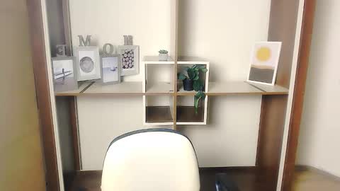 Angelina online show from 09-12-25, 06:46