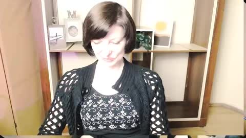 Angelina online show from 05-18-26, 08:53