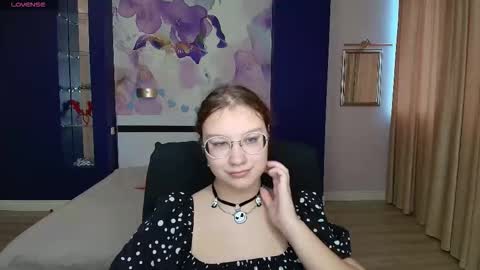 AngelinaLow online show from 10-07-25, 11:29