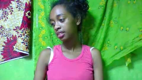 Snapshot of angeline221173 chatting on 05-02-26, 03:33 angeline221173 online show from 05-02-26, 03:33