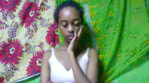 Snapshot of angeline221173 chatting on 05-04-26, 03:13 angeline221173 online show from 05-04-26, 03:13