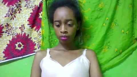 Snapshot of angeline221173 chatting on 05-06-26, 05:51 angeline221173 online show from 05-06-26, 05:51