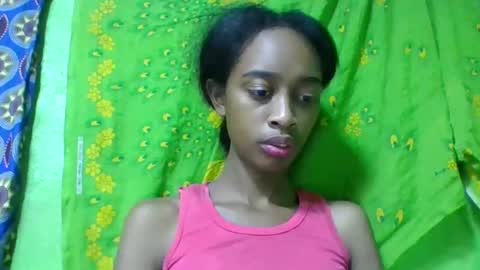 Snapshot of angeline221173 chatting on 05-12-26, 05:04 angeline221173 online show from 05-12-26, 05:04