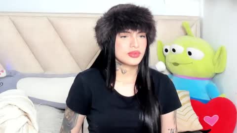 Angeline Smith  online show from 12-13-24, 12:06