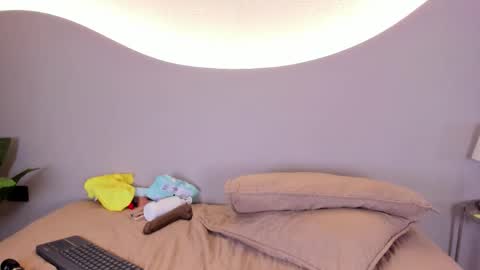 Angeline online show from 03-21-26, 08:23