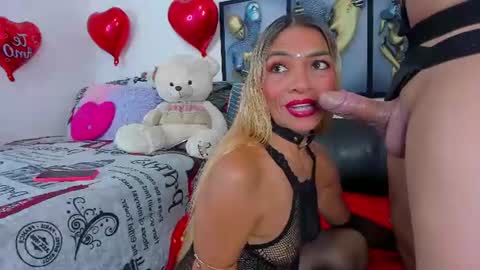Snapshot of angeline_focus chatting on 06-24-26, 07:40 ANGELINE YAMPOLL online show from 06-24-26, 07:40