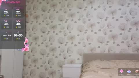 Snapshot of angelinejo chatting on 11-26-25, 03:51 Angel online show from 11-26-25, 03:51