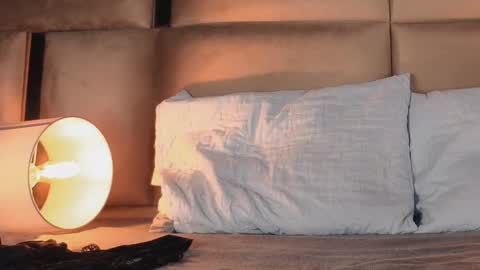 angelinepossy online show from 09-29-25, 10:36