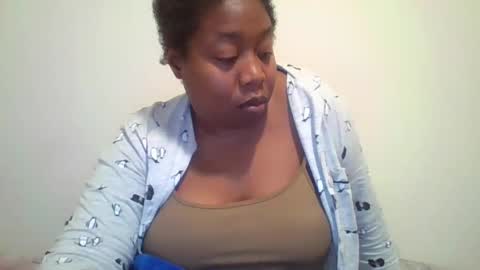 angeliquebelcaliz online show from 01-17-25, 02:18