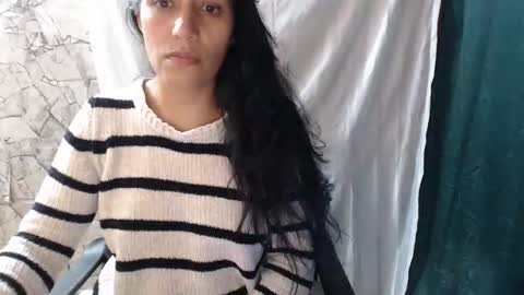 angela online show from 11-10-25, 01:15