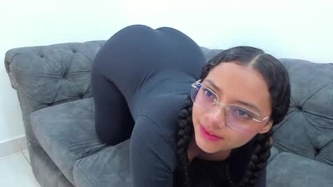 A F R O D I T A online show from 10-12-25, 11:20