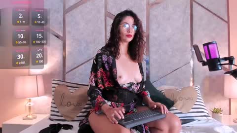 Angel online show from 02-06-25, 02:04