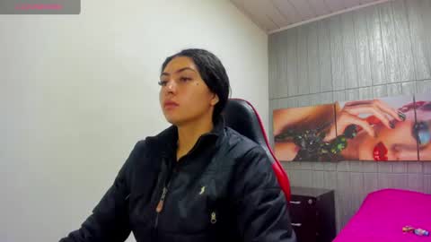 Snapshot of angell_cooper8 chatting on 07-15-26, 12:32 Angell cooper8 online show from 07-15-26, 12:32