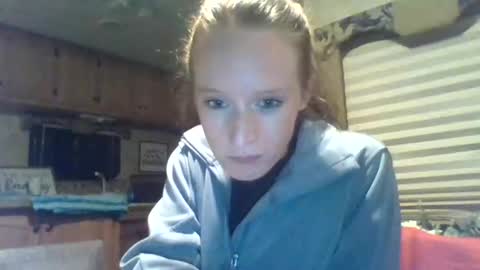 angellove8606 online show from 12-17-25, 07:14