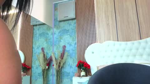 angellys online show from 04-14-26, 09:04