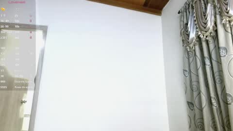 Snapshot of angelm888 chatting on 05-28-26, 02:42 Angelm888- online show from 05-28-26, 02:42