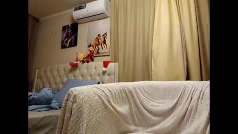 Snapshot of angelo4ek_olya chatting on 01-16-25, 01:58 Your dreams best breasts online show from 01-16-25, 01:58