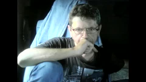 Snapshot of angelo888888 chatting on 09-12-25, 04:51 angelo888888 online show from 09-12-25, 04:51