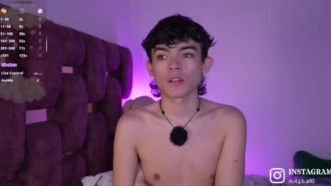 Angelo I work from home this is my room  online show from 04-09-26, 03:28