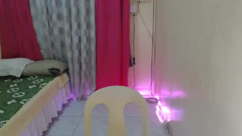 Snapshot of angelofcumx chatting on 06-16-26, 12:46 sabina online show from 06-16-26, 12:46