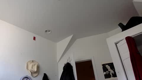 Snapshot of angelofdesire9 chatting on 11-12-25, 06:30 Angel online show from 11-12-25, 06:30