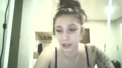 Snapshot of angelofdesire9 chatting on 02-04-26, 11:16 Angel online show from 02-04-26, 11:16