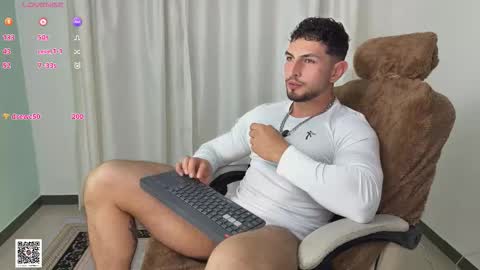 Angelo Ferro online show from 09-18-25, 02:02