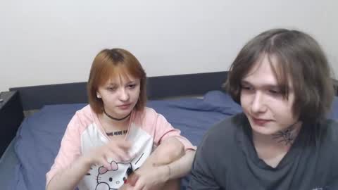 Eva online show from 04-17-26, 04:32